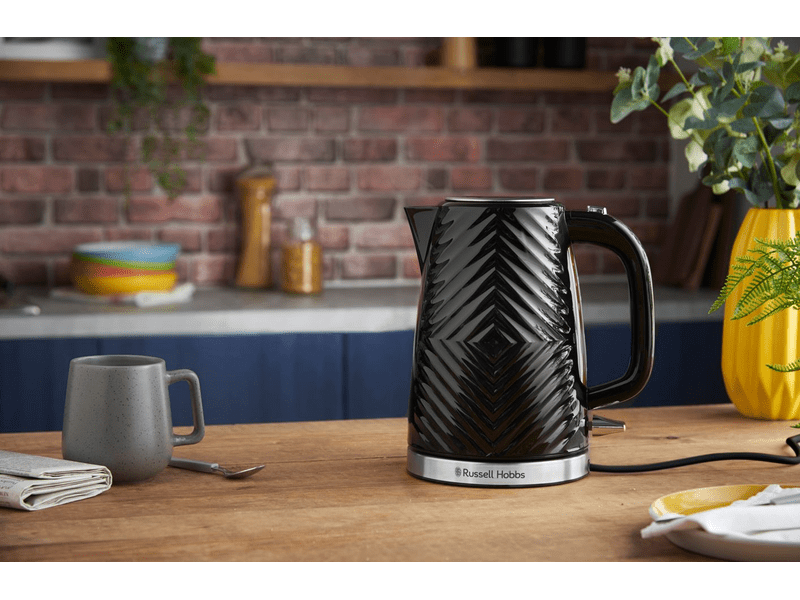 Russell Hobbs 26380-70 Groove vízforraló, fekete
