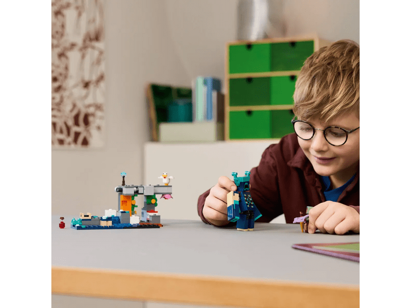 LEGO® Minecraft® Susret sa Čuvarom (21274)