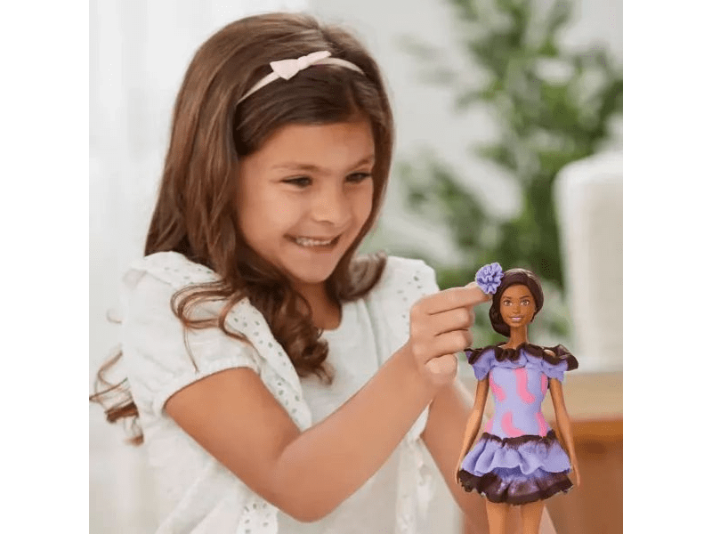Play-Doh: Barbie – Divatrajongó fodros kreatív szett (G13595X0)