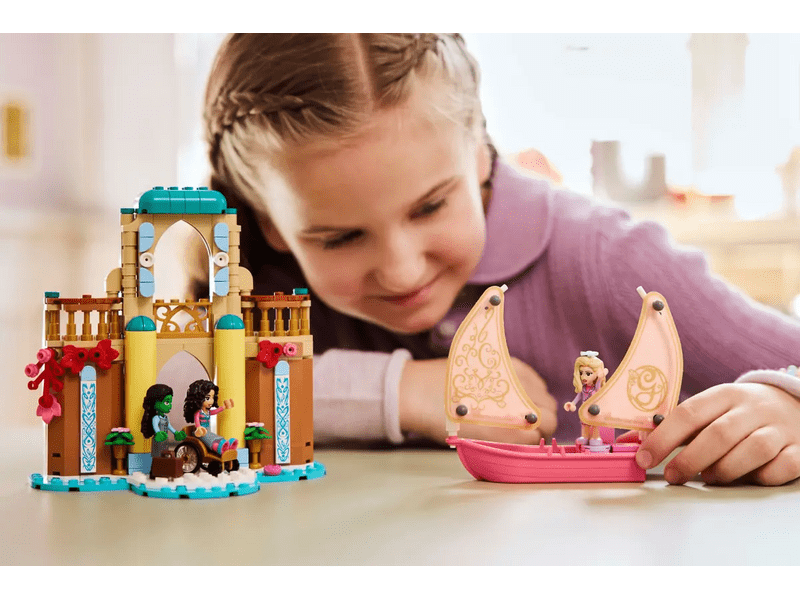 LEGO® Wicked Glinda, Elphaba i Nessarose na Sveučilištu Shiz (75681)