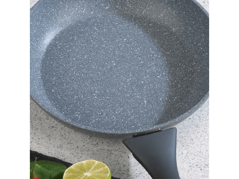 Salter Marblestone kovácsolt alumínium serpenyő, 20 cm