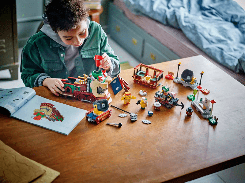 LEGO® Super Mario™ Bowserov ekspresni vlak (71437)