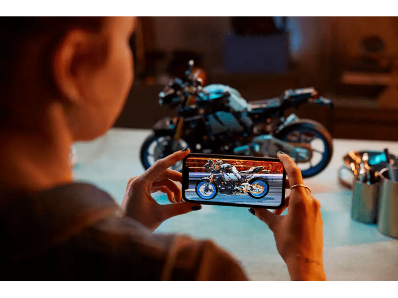 LEGO® Technic Yamaha MT-10 SP (42159)