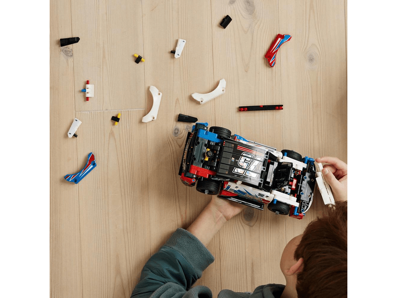 LEGO® Technic NASCAR Next Gen Chevrolet Camaro ZL1 (42153)