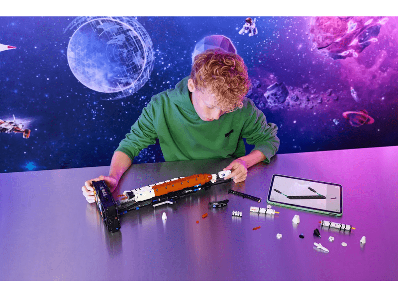 LEGO® Technic NASA Artemis rakétakilövő rendszer, húsvéti készlet (42221)