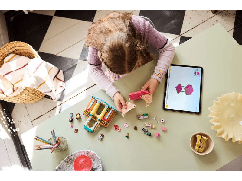 LEGO® Wicked Glinda, Elphaba i Nessarose na Sveučilištu Shiz (75681)