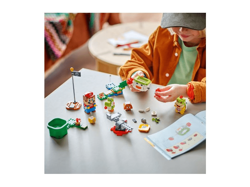 LEGO® Super Mario™ avanture s interaktivnom LEGO® Mario™ figurom (71439)