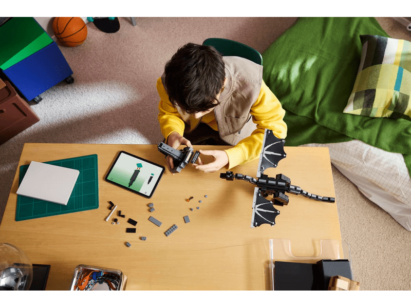 LEGO® Minecraft® A Végzetsárkány (21595)