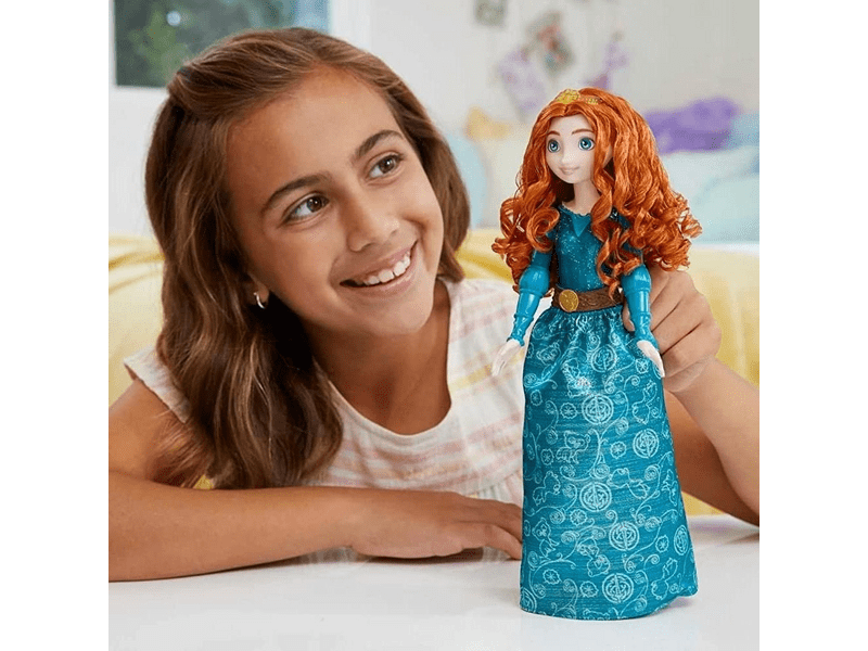 Disney Princess Csillogó hercegnő baba - Merida (HLW13)