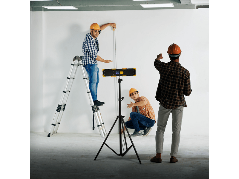 Phenom 18649 Akkus LED Reflektor