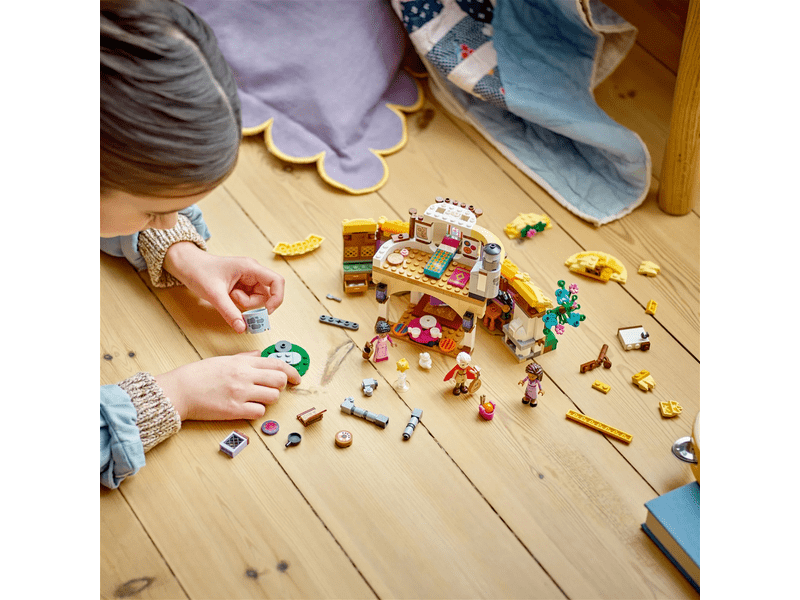 LEGO® Disney Asha házikója (43231)