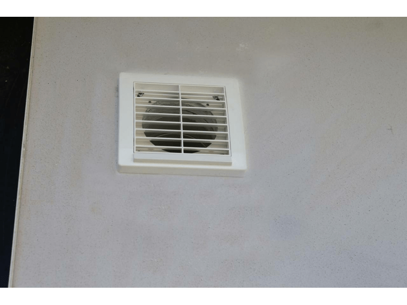 Aerauliqa Quantum HR-100 egyhelyiséges hővisszanyerős szellőztető