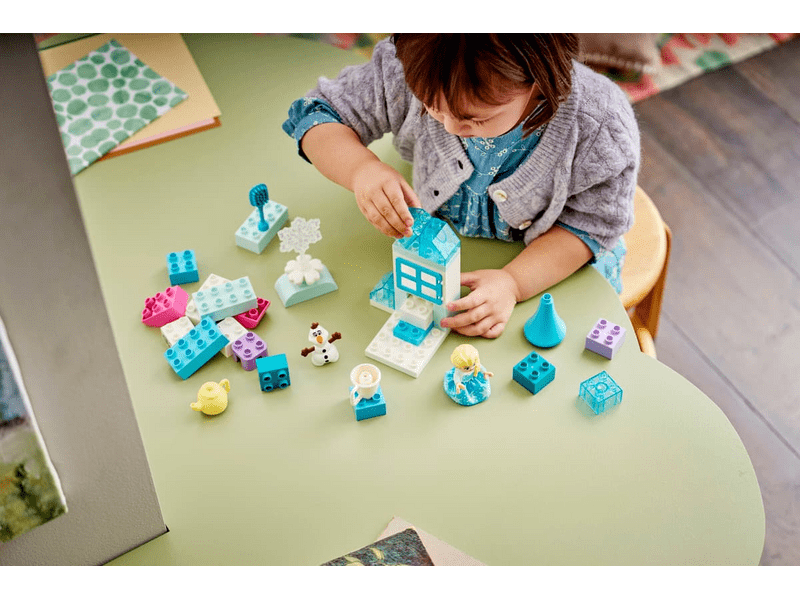 LEGO® DUPLO® Jégvarázs: kreatív doboz Elsa és Olaf figurákkal (10462)
