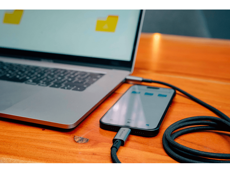 Verbatim Sync & Charge 240W USB-C Kábel, 120 cm (31847)