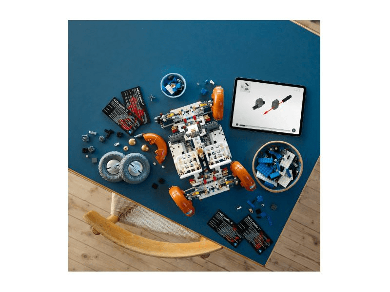 LEGO 42182 NASA Apollo holdjáró jármű