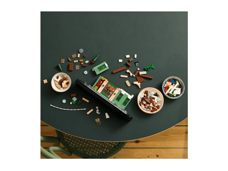 LEGO® Ikone Francuski kafić (10362)