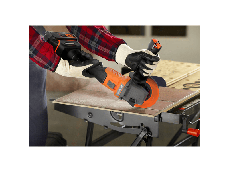 BLACK + DECKER BCG6L8F1S-QW 18V akkus sarokcsiszoló