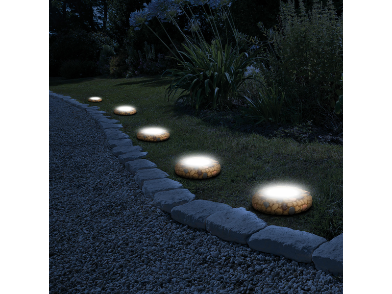 LED-es leszúrható szolár lámpa - köves