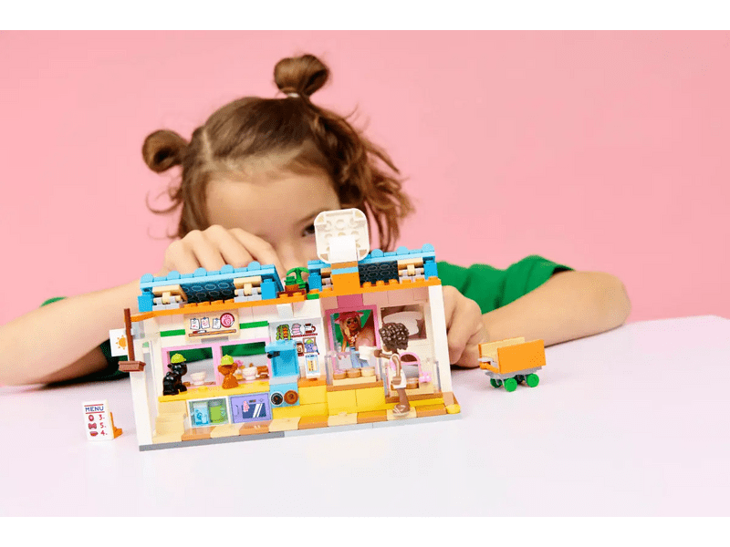 LEGO® Friends Jutifalat pékség (42677)