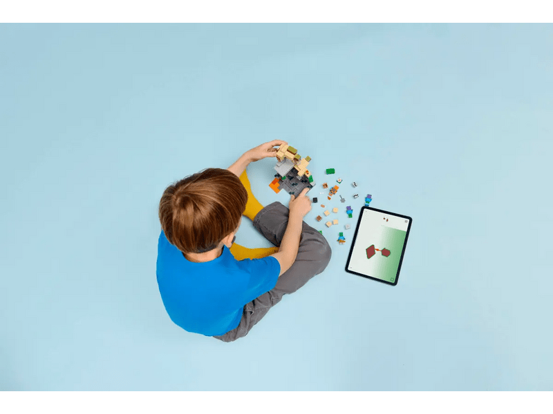 LEGO® Minecraft® Zombikazamata (21587)