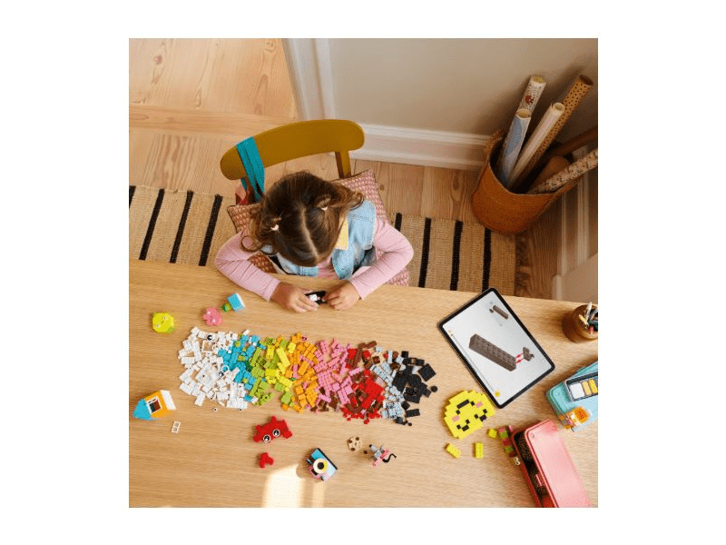 LEGO® Classic kreativna kutija za zabavu (11042)