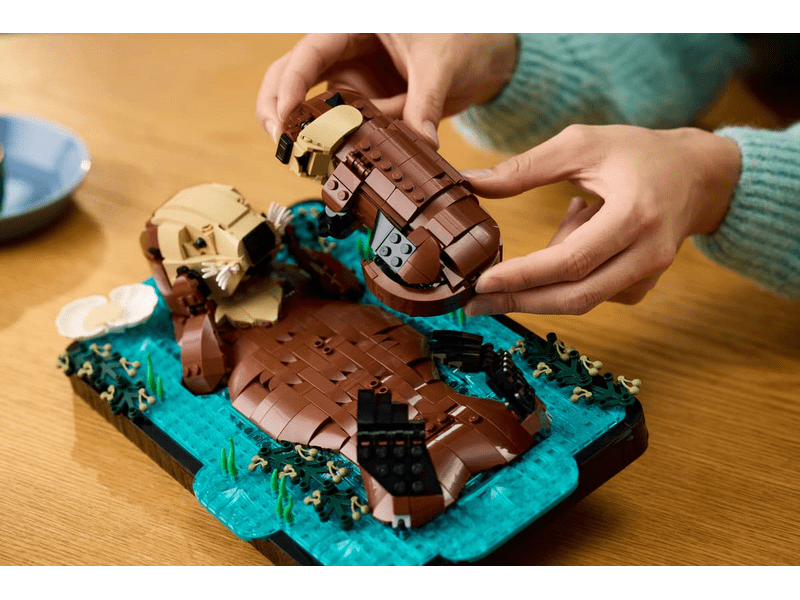 LEGO® Ideas Úszkáló vidrák (21366)