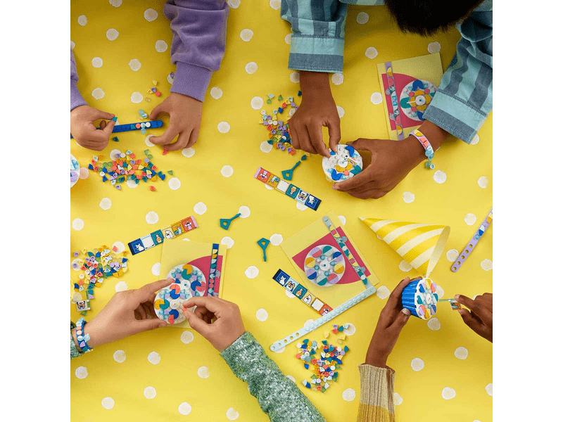 LEGO® DOTS Felülmúlhatatlan parti készlet (41806)