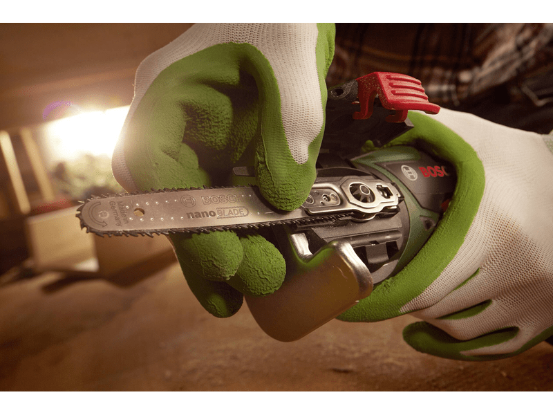 Bosch EasyCut 12 Nanoblade bežična višenamjenska pila, bez baterije (06033C9001)