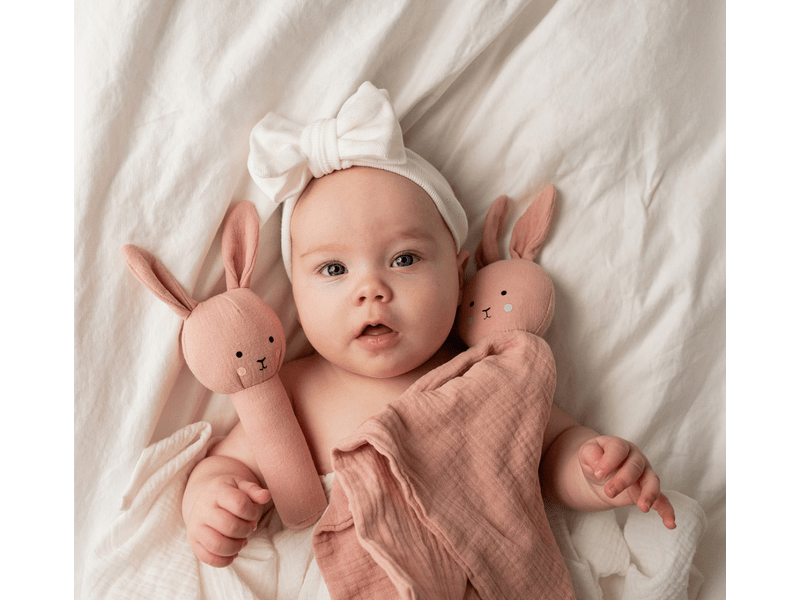 Jabadabado Rózsaszín nyuszis baba ajándékcsomag (S1025)