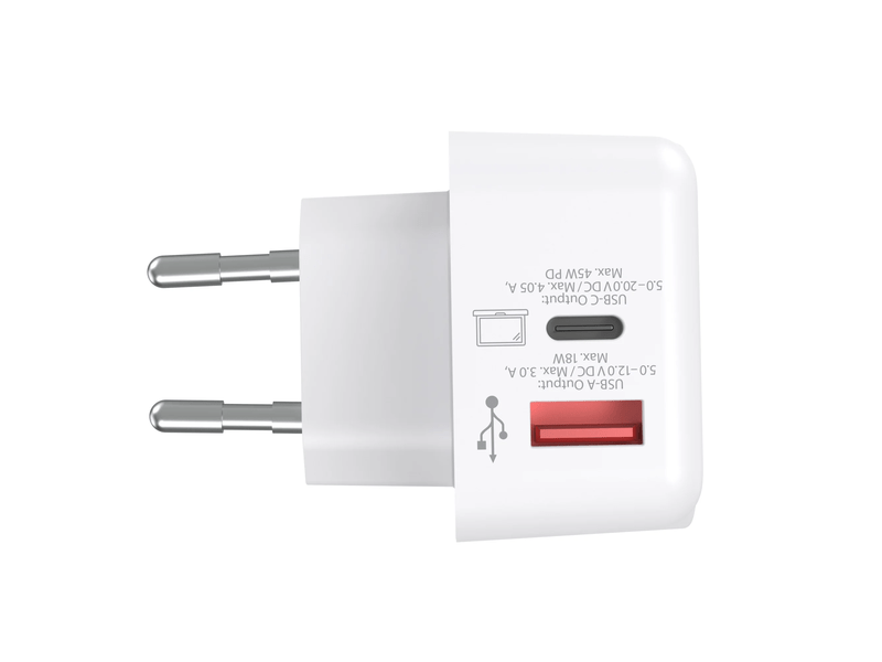 Skross 45W PD USB gyorstöltő + 1,6 m USB-C kábel (1.302424)