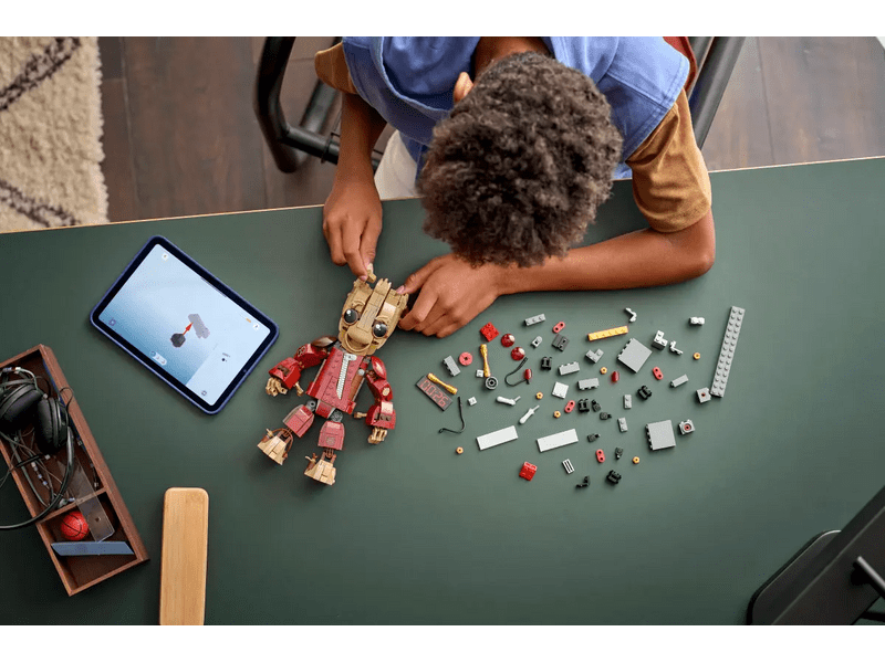 LEGO® Marvel Groot a fosztogatók egyenruhájában (76341)