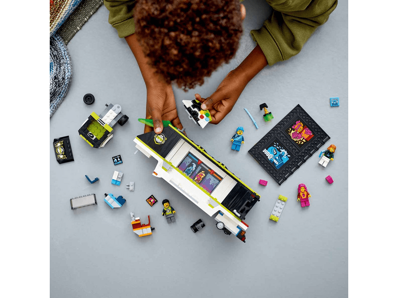 LEGO® City Gaming verseny teherautó (60388)