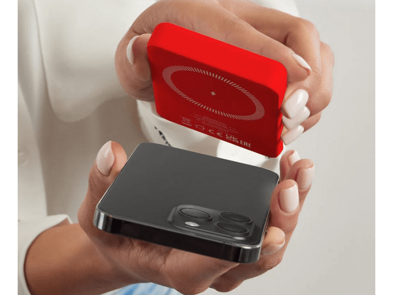 SBS 5000mAh bežična magnetska powerbank baterija, crvena (TEBB5000MAG1CR)