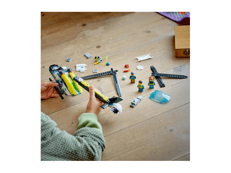 LEGO® City Mentőhelikopter (60405)