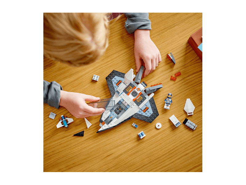 LEGO® City Csillagközi űrhajó (60430)