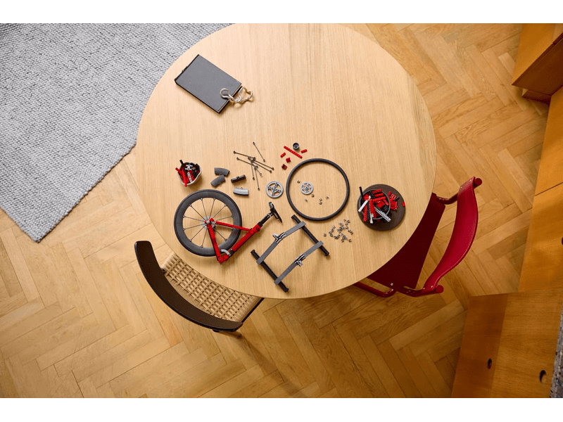 LEGO® Icons Országúti kerékpár (11380)