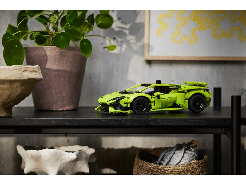 LEGO® Technic Lamborghini Huracán Tecnica (42161)