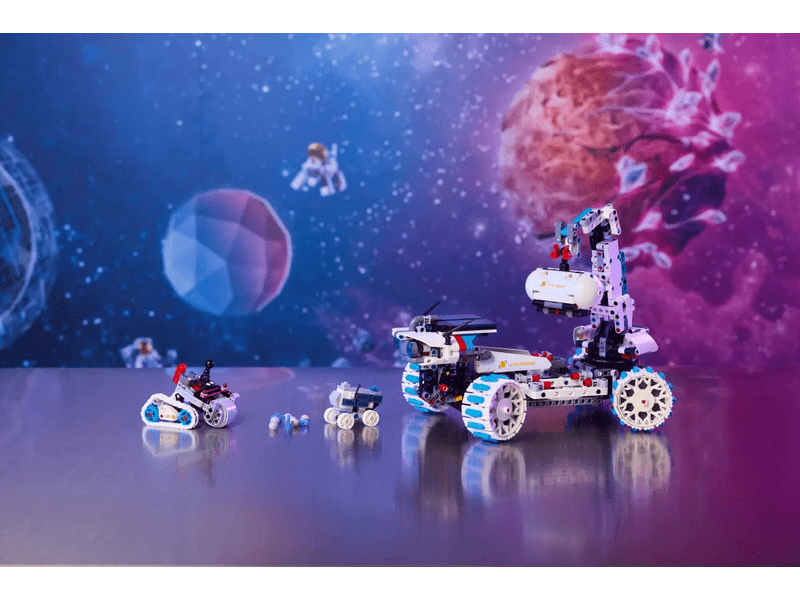 LEGO® Technic Lunar Outpost™ Lunar Rover (42211)