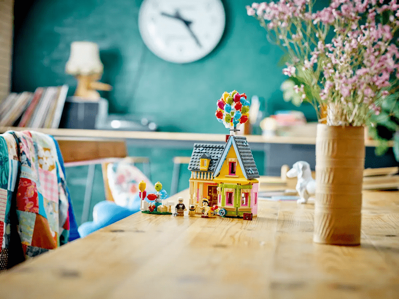 LEGO® Disney és Pixar „Fel!” ház (43217)