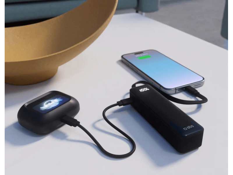 SBS 5000mAh LCD USB-C  powerbank, crna (TEBB5000LCDTCK)