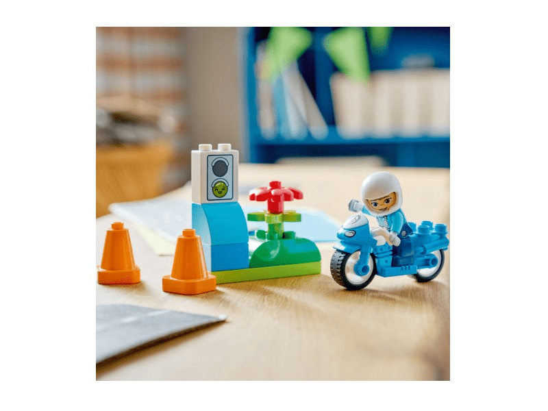 LEGO® DUPLO® Városi kalandok Kék rendőrségi motorkerékpár (10471)