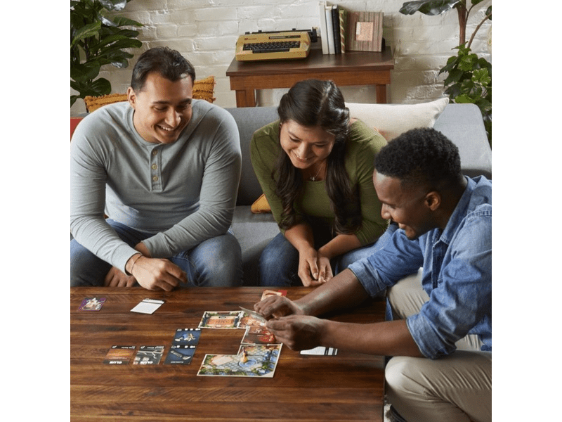 Cluedo Escape: Árulás a Tudor kastélyban (F5699165)