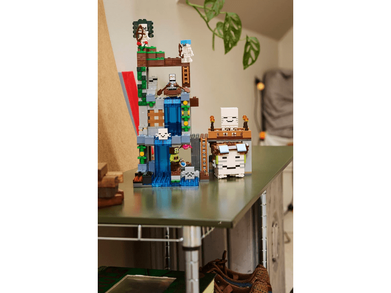 LEGO® Minecraft® Szellemkikötő (21597)