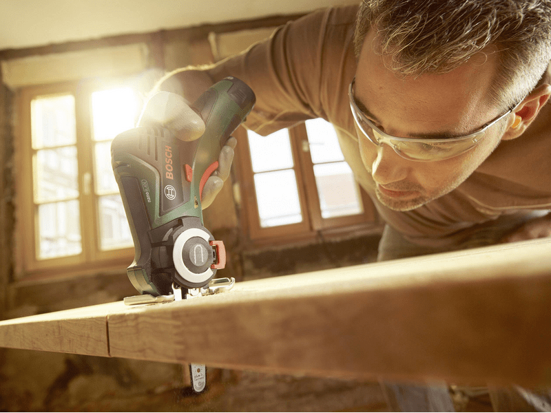 Bosch EasyCut 12 Nanoblade bežična višenamjenska pila, bez baterije (06033C9001)