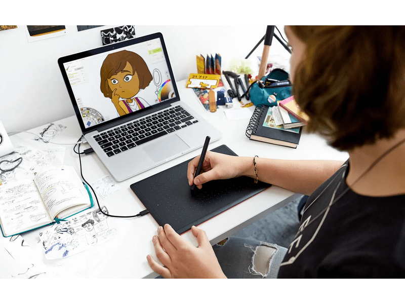 One by Wacom Medium Digitális rajztábla (CTL-672-N)