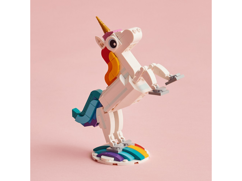 LEGO® Creator Varázslatos egyszarvú (31140)