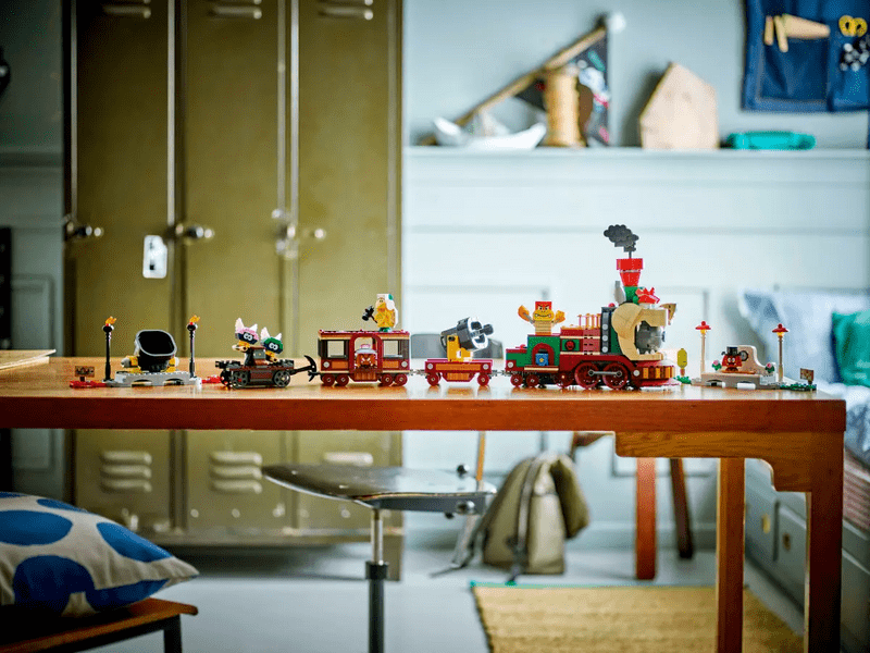 LEGO® Super Mario™ Bowserov ekspresni vlak (71437)