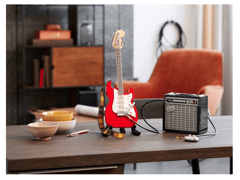 LEGO® Ideas Fender® Stratocaster™ (21329)