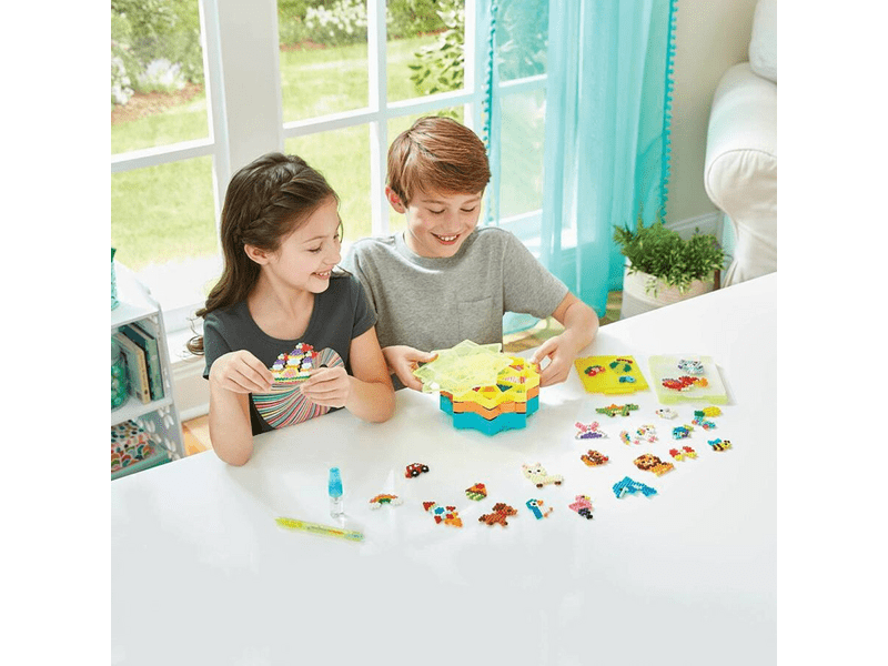 Aquabeads Csillaggyöngy szett, 2000 db-os (20FLR31776)