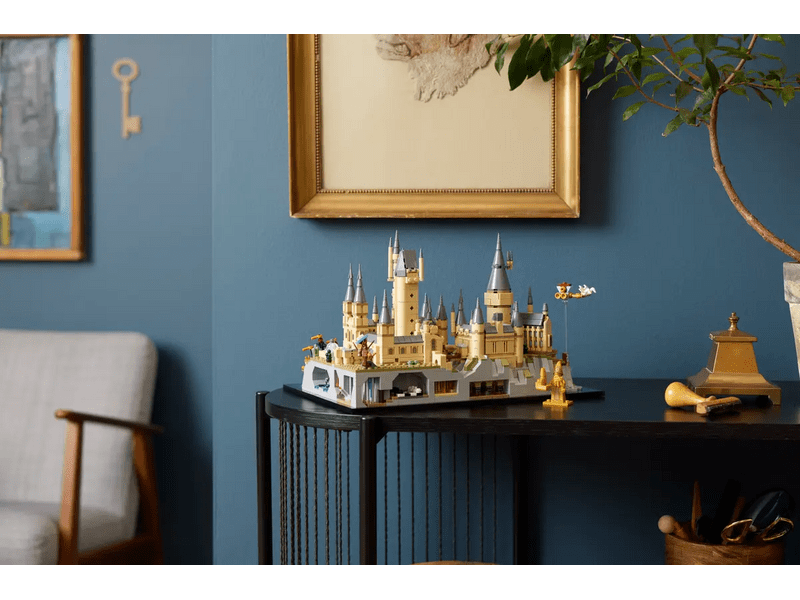 LEGO® Harry Potter™ Roxfort™ Dvorac i okolica (76419)